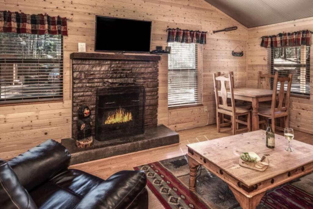 Canyon Cabins Руидозо Экстерьер фото