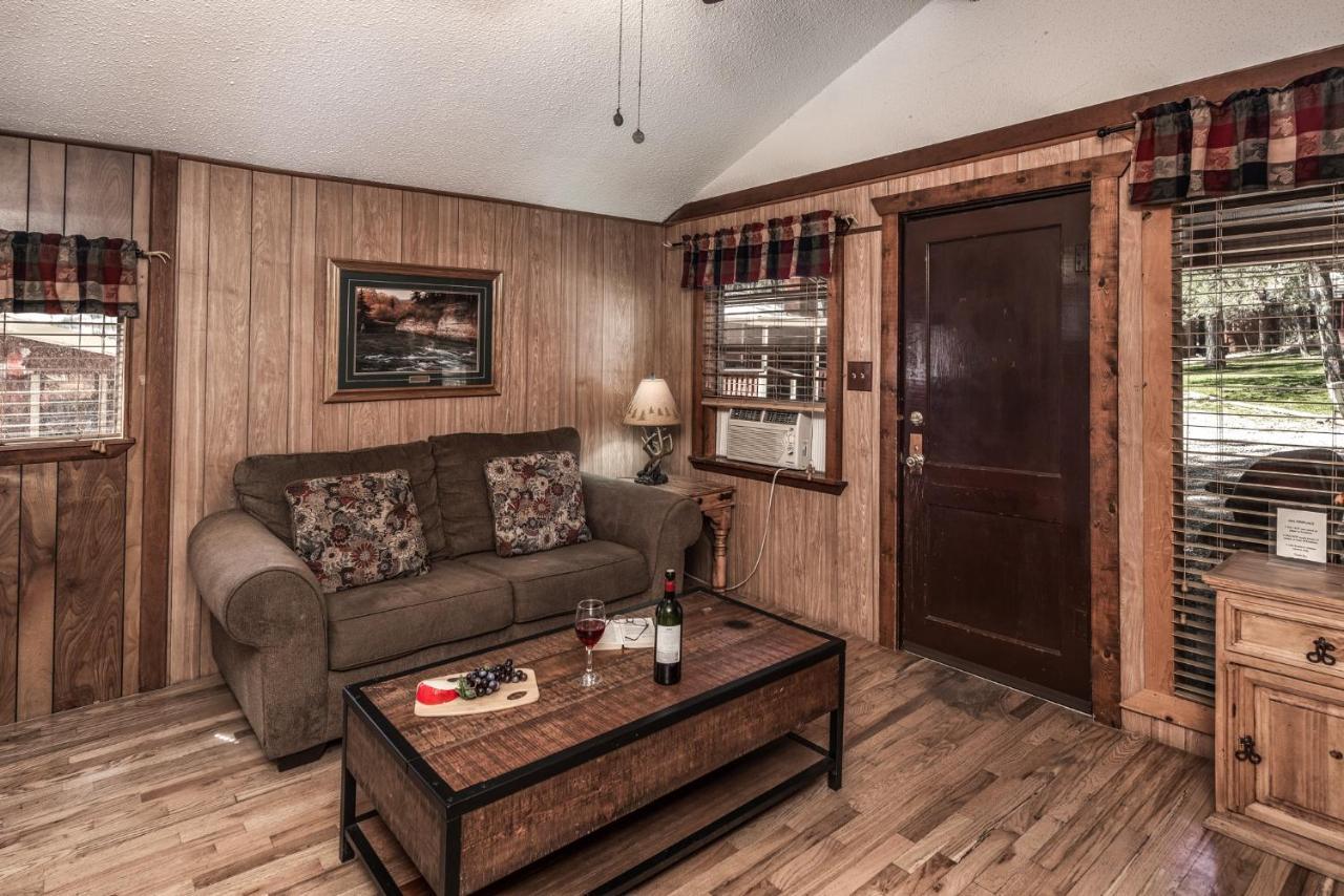Canyon Cabins Руидозо Экстерьер фото